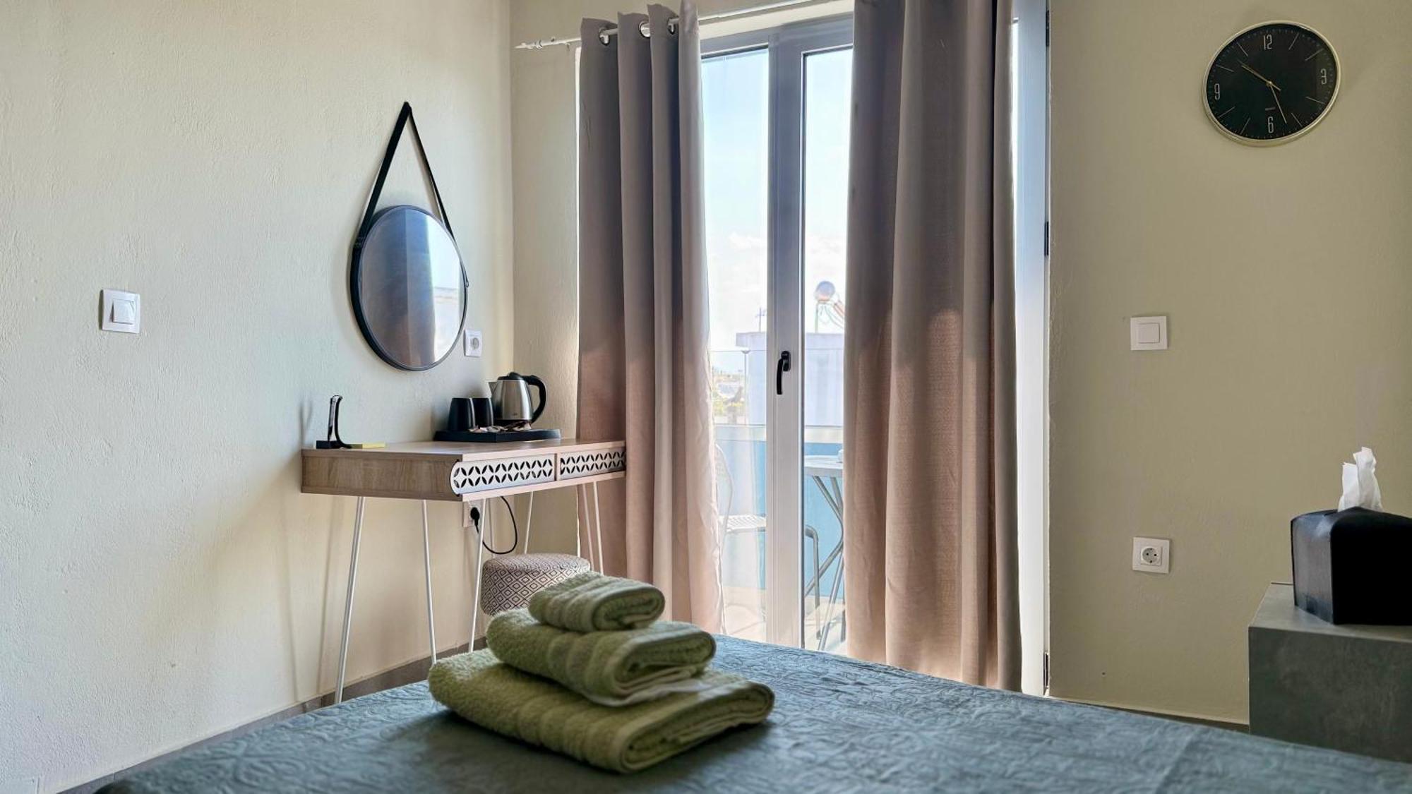 Sea Side Rooms Rhodes City Εξωτερικό φωτογραφία